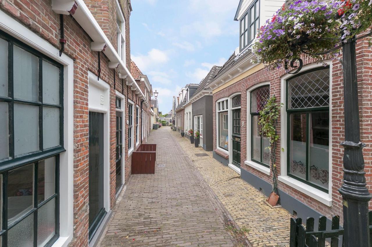 Knus Vertoeven In Een Historisch Pand In Grou. Zewnętrze zdjęcie